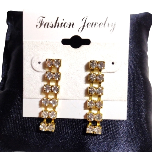 Double Row Rhinestone Earrings NWOT - Picture 1 of 3